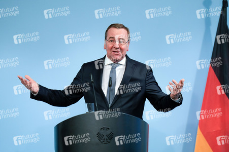 Fachkonferenz Infrastruktur im Bundesministerium der Verteidigung in Berlin