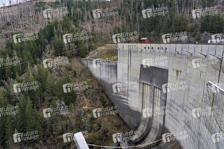 Die Okertalsperre bei Altenau
