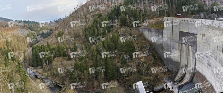 Die Okertalsperre bei Altenau