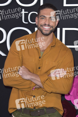 Season 1 Finale Party 'Couple to Throuple' in West Hollywood