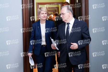 Regionalkonferenz der Regierungschefin und der Regierungschefs der ostdeutschen Länder in Berlin