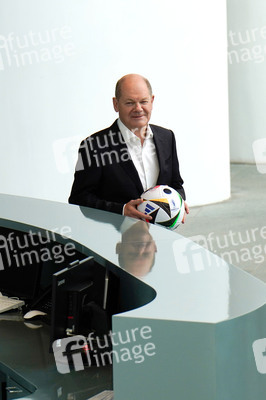 Fototermin '100 Tage bis zur EURO 2024' in Berlin