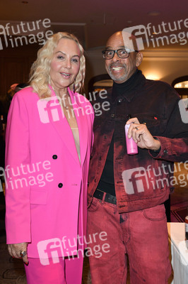 Präsentation von Stay Pink by Natascha Ochsenknecht in Berlin