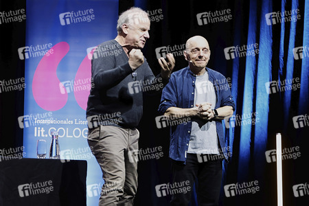 Hubertus Meyer-Burckhardt und Bernhard Hoëcker auf der lit.Cologne 2024 in Köln