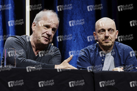 Hubertus Meyer-Burckhardt und Bernhard Hoëcker auf der lit.Cologne 2024 in Köln