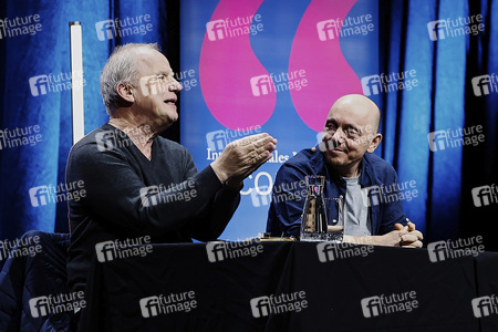 Hubertus Meyer-Burckhardt und Bernhard Hoëcker auf der lit.Cologne 2024 in Köln