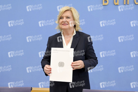Bundespressekonferenz zur Vorstellung des Jahresberichtes 2023 in Berlin