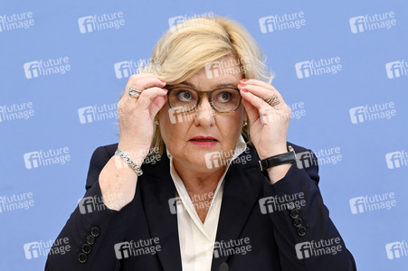 Bundespressekonferenz zur Vorstellung des Jahresberichtes 2023 in Berlin