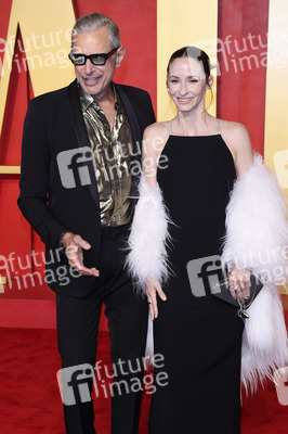 Vanity Fair Oscar Party 2024 in Beverly Hills