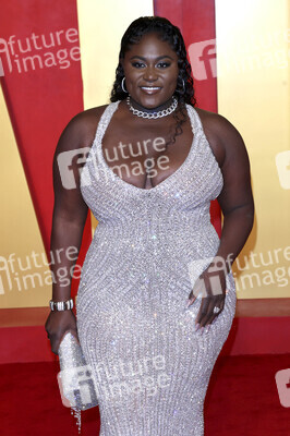 Vanity Fair Oscar Party 2024 in Beverly Hills