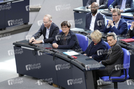 156. Sitzung des Deutschen Bundestages in Berlin