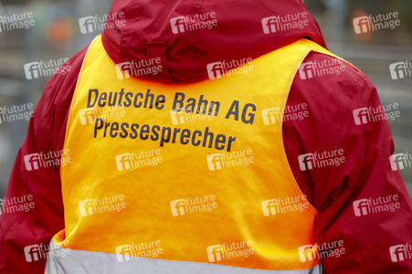 Pressetermin zu den Arbeiten am Elektronischen Stellwerk in Köln