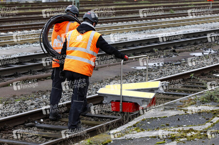 Pressetermin zu den Arbeiten am Elektronischen Stellwerk in Köln