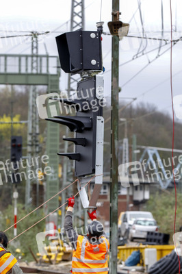 Pressetermin zu den Arbeiten am Elektronischen Stellwerk in Köln