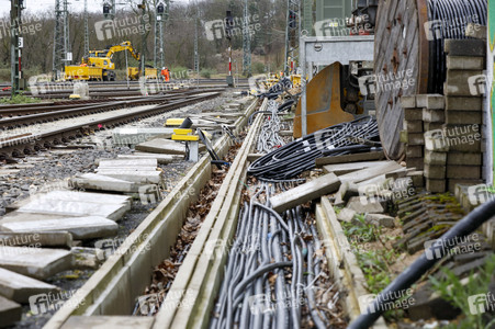 Pressetermin zu den Arbeiten am Elektronischen Stellwerk in Köln