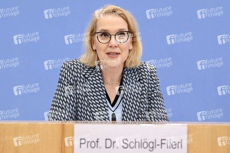 Bundespressekonferenz zur Stellungnahme 'Klimagerechtigkeit' des Deutschen Ethikrats in Berlin