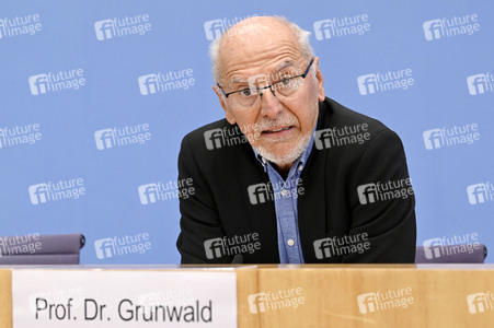 Bundespressekonferenz zur Stellungnahme 'Klimagerechtigkeit' des Deutschen Ethikrats in Berlin