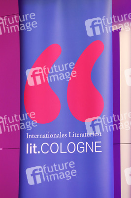 Devid Striesow auf der lit.Cologne 2024 in Köln