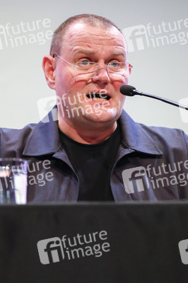 Devid Striesow auf der lit.Cologne 2024 in Köln