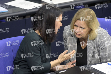 157. Sitzung des Deutschen Bundestages in Berlin