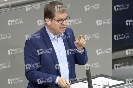 157. Sitzung des Deutschen Bundestages in Berlin