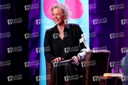 Katja Riemann und Harald Welzer auf der lit.Cologne 2024 in Köln