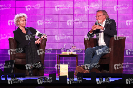 Katja Riemann und Harald Welzer auf der lit.Cologne 2024 in Köln