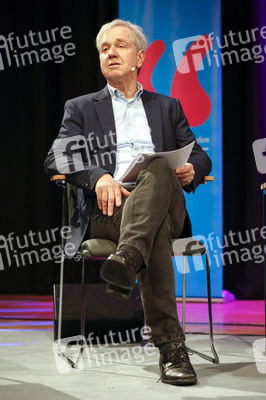 Joschka Fischer und Herfried Münkler auf der lit.Cologne 2024