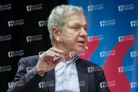 Joschka Fischer und Herfried Münkler auf der lit.Cologne 2024