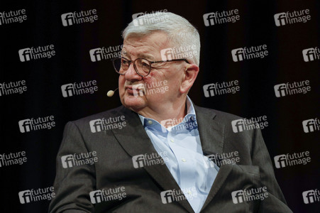 Joschka Fischer und Herfried Münkler auf der lit.Cologne 2024
