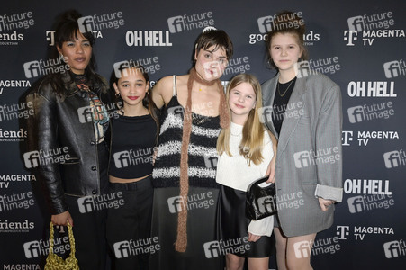 Serienpremiere 'Oh Hell' in Berlin