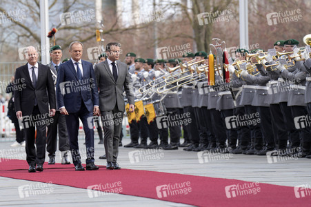 Empfang des Ministerpräsidenten von Polen und des Staatspräsidenten der Französischen Republik in Berlin