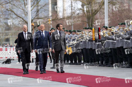 Empfang des Ministerpräsidenten von Polen und des Staatspräsidenten der Französischen Republik in Berlin