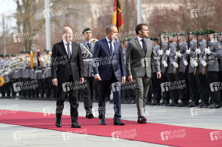 Empfang des Ministerpräsidenten von Polen und des Staatspräsidenten der Französischen Republik in Berlin