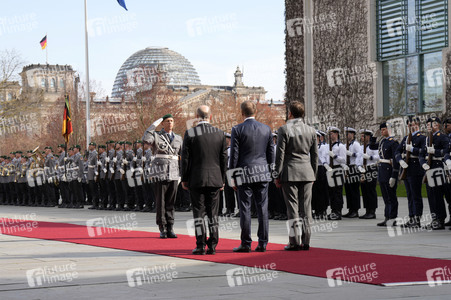 Empfang des Ministerpräsidenten von Polen und des Staatspräsidenten der Französischen Republik in Berlin