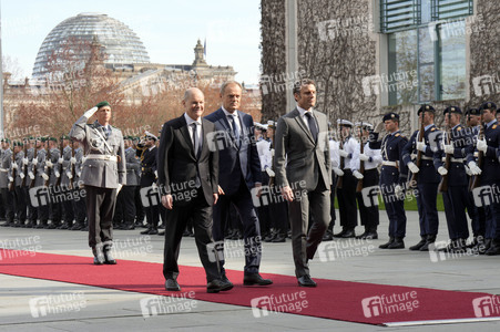 Empfang des Ministerpräsidenten von Polen und des Staatspräsidenten der Französischen Republik in Berlin