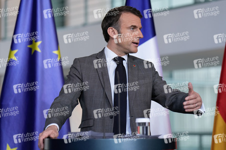 Pressestatement von Emmanuel Macron, Donald Tusk und Olaf Scholz in Berlin