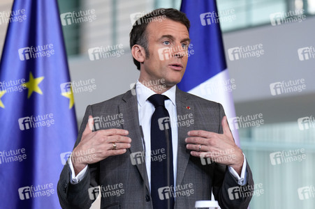 Pressestatement von Emmanuel Macron, Donald Tusk und Olaf Scholz in Berlin