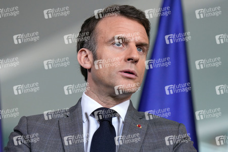 Pressestatement von Emmanuel Macron, Donald Tusk und Olaf Scholz in Berlin