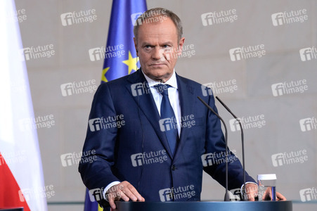 Pressestatement von Emmanuel Macron, Donald Tusk und Olaf Scholz in Berlin