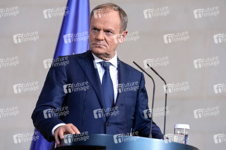 Pressestatement von Emmanuel Macron, Donald Tusk und Olaf Scholz in Berlin