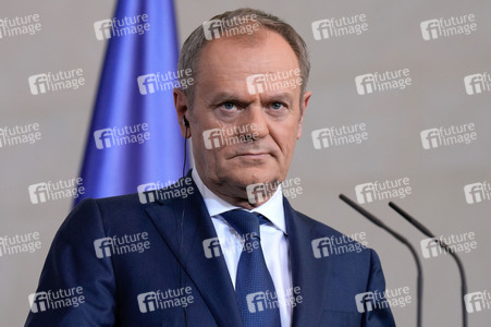 Pressestatement von Emmanuel Macron, Donald Tusk und Olaf Scholz in Berlin
