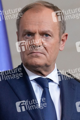 Pressestatement von Emmanuel Macron, Donald Tusk und Olaf Scholz in Berlin