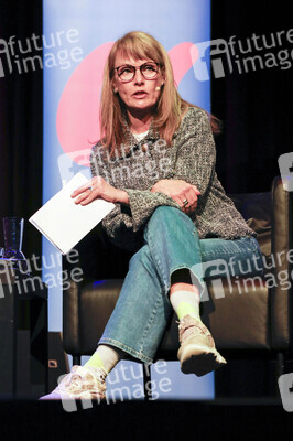 Frank Schätzing und Florence Gaub auf der lit.Cologne 2024 in Köln