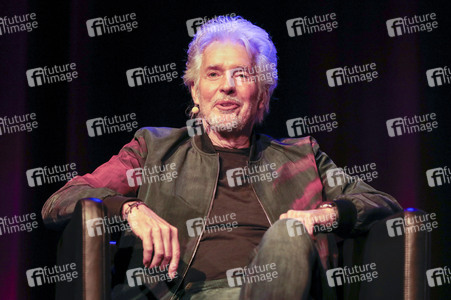 Frank Schätzing und Florence Gaub auf der lit.Cologne 2024 in Köln