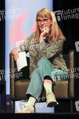 Frank Schätzing und Florence Gaub auf der lit.Cologne 2024 in Köln