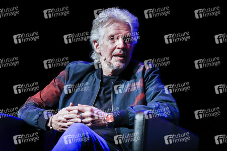 Frank Schätzing und Florence Gaub auf der lit.Cologne 2024 in Köln