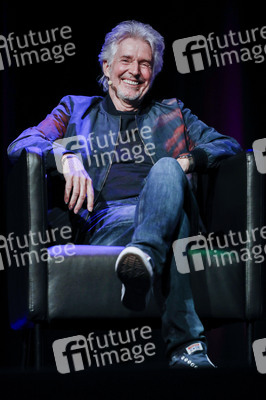 Frank Schätzing und Florence Gaub auf der lit.Cologne 2024 in Köln