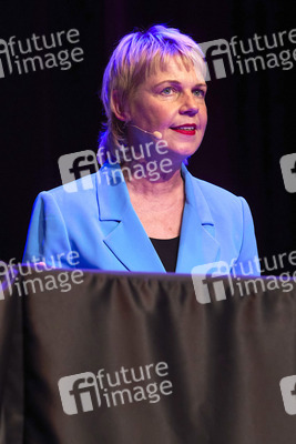 Cordula Stratmann und Bjarne Mädel auf der lit.Cologne 2024 in Köln