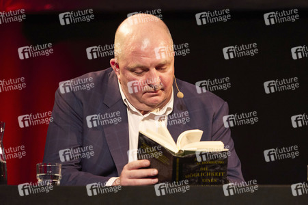 Jan Schomburg und Maria Schrader auf der lit.Cologne 2024 in Köln